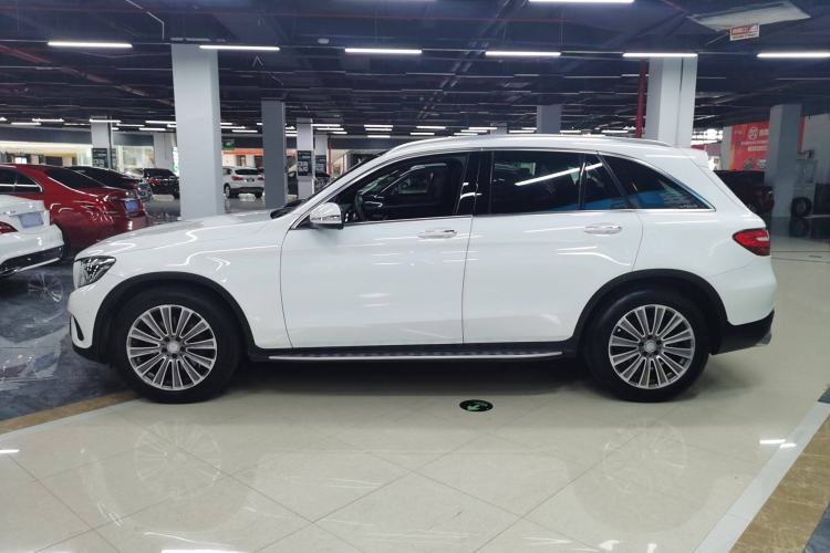 Used Mercedes-Benz GLC 2016 GLC 260 4MATIC Dynamic Edition

