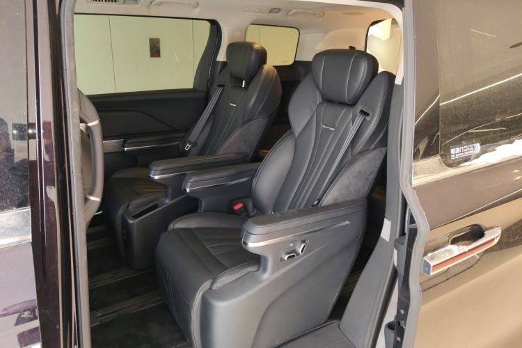 Used Hongqi HQ9 PHEV 2024 2.0T Four-Wheel Drive Business Edition