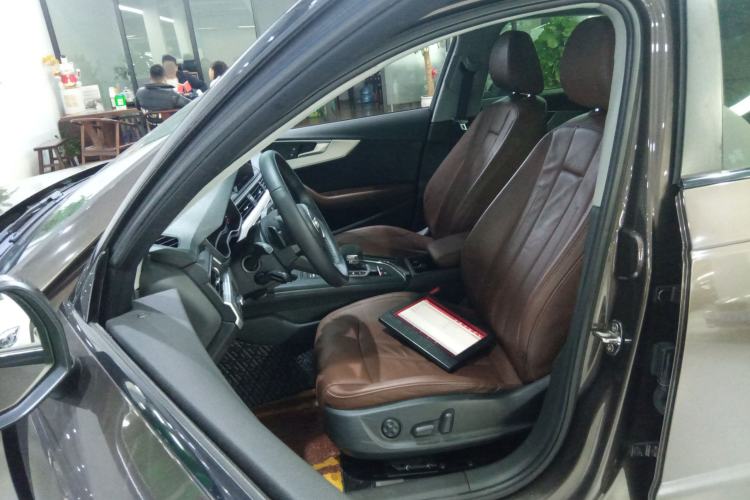 Used Audi A4L 2018 30th Anniversary Edition 40 TFSI Fashion Model