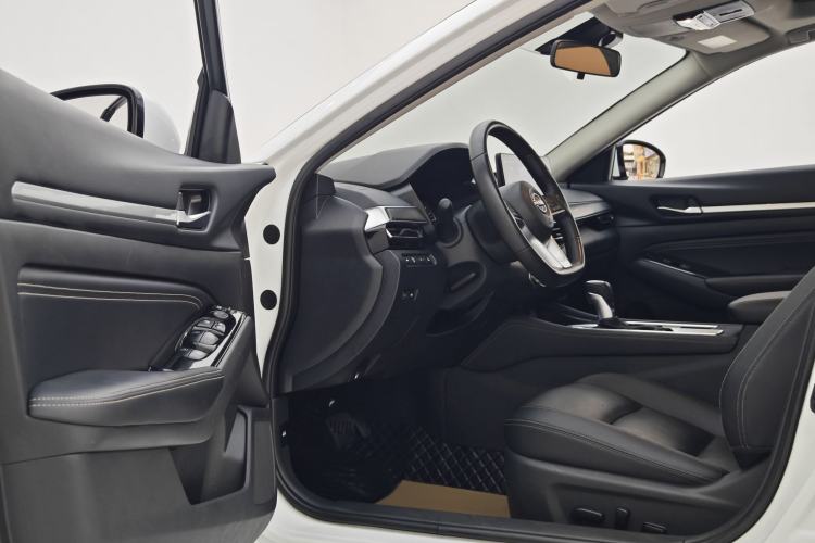 Used Nissan Teana 2022 2.0L XL-TLS Enjoyment Edition
