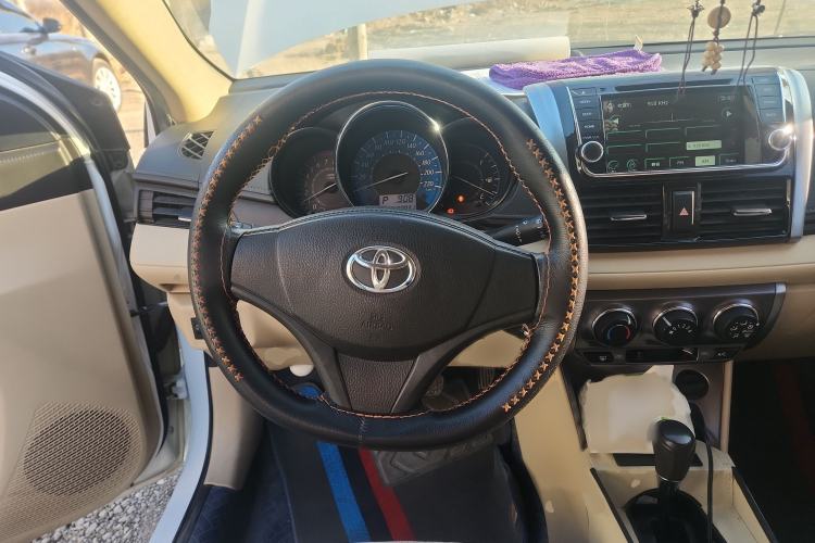 Used Toyota YARiS L 2014 1.3E Automatic Charm Edition
