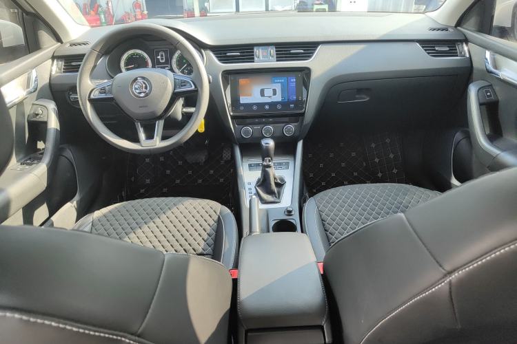 Used Skoda Octavia 2020 1.5L Automatic SmartDrive Luxury Edition