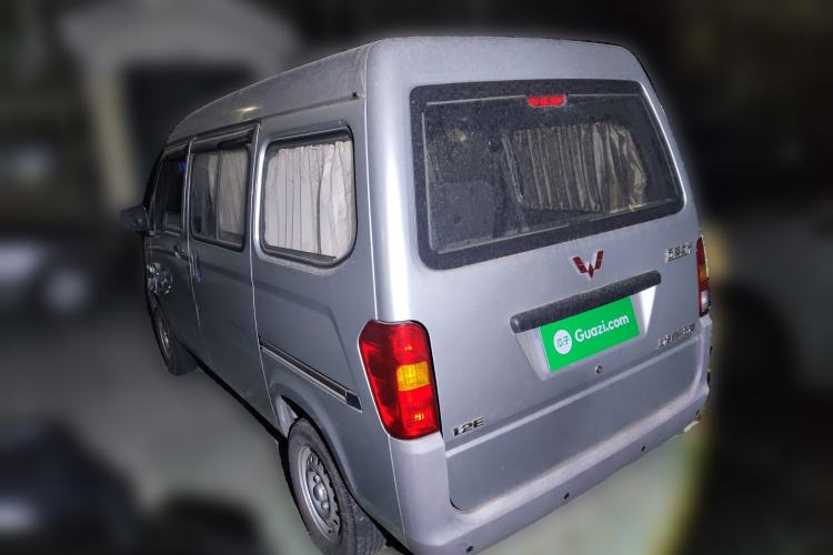 Used Wuling Zhiguang 2020 1.2L Practical Model China VI LSI
