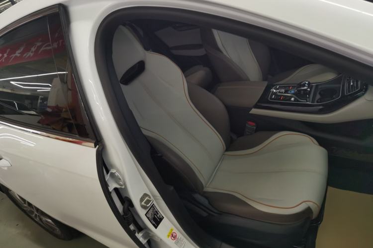 Used BYD Qin PLUS 2023 Champion Edition DM-i 120KM Leading Model
