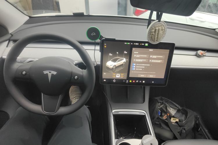 Used Tesla Model Y 2024 Rear-Wheel-Drive Version