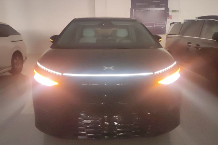 Used XPeng X9 2024 702 Ultra-Long Range Pro