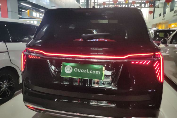 Used Hongqi HS7 PHEV 2024 2.0T PHEV Four-Wheel Drive Flagship Edition 6 Seats
