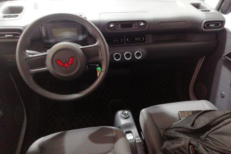 Used Wuling Zhiguang New Energy 2025 Comfort Model