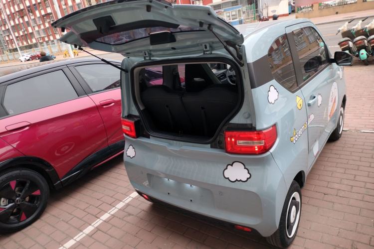 Used Wuling Hongguang MINIEV 2022 Easy Version Lithium Iron Phosphate
