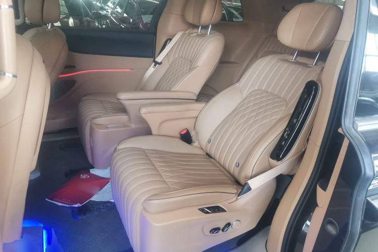 Used VOYAH Dream 2024 PHEV Ultra-Long Range Flagship Edition