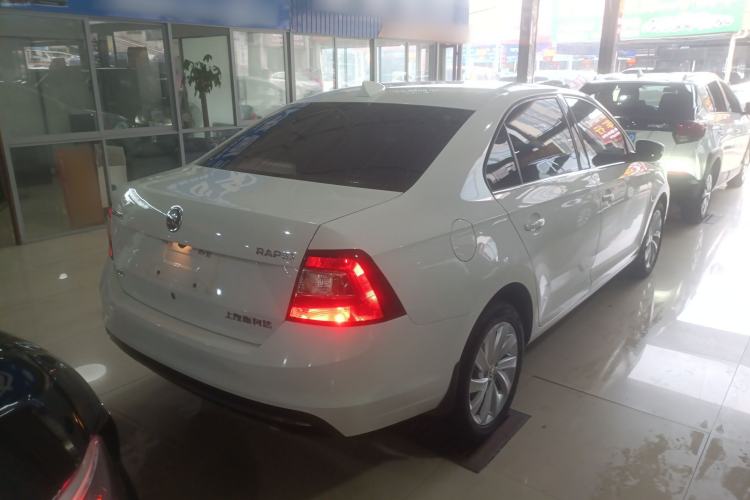 Used Skoda Rapid 2018 1.6L Automatic Comfort Edition
