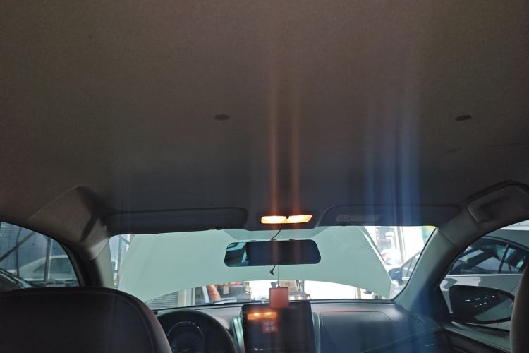 Used Toyota YARiS L 2015 1.5E Automatic Charm Edition