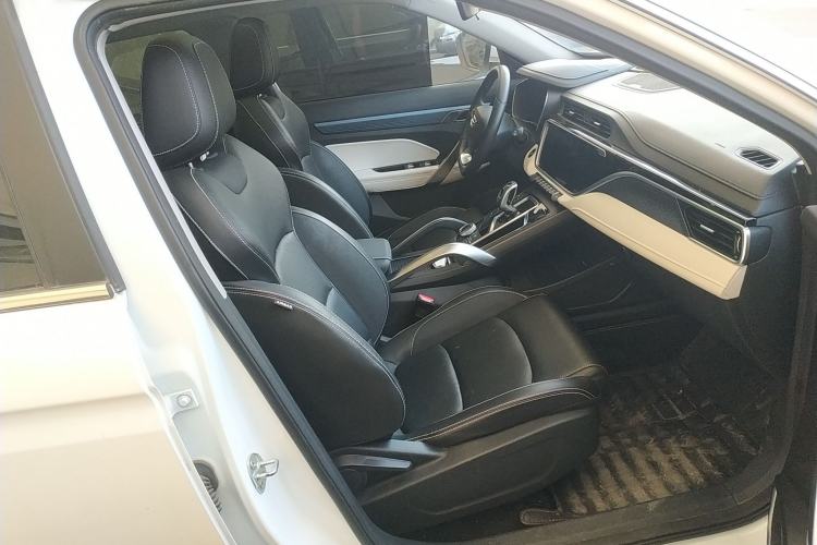 Used Geely Auto Emgrand X7 Sport 2022 Boyue X 1.8TD DCT ZhiZun Edition
