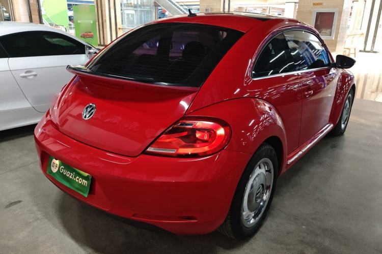 Used Volkswagen Beetle 2015 180TSI model
