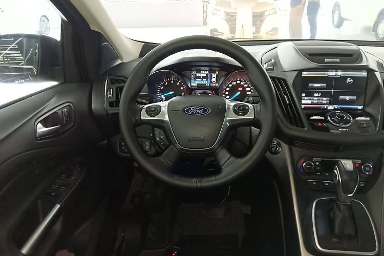 Used Ford Kuga 2015 2.0L GTDi Four-Wheel Drive Prestige Model
