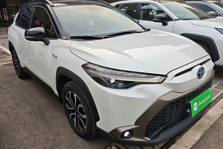 Used Toyota FRONTLANDER 2023 2.0L Smart Electric Hybrid Dual-Engine Deluxe Version
