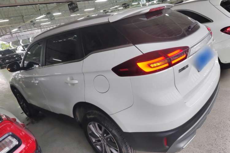 Used Geely Auto Emgrand X7 Sport 2020 1.8TD DCT Two-Wheel Drive Zhiya Model
