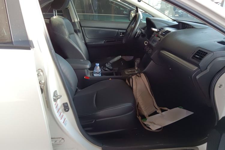 Used Subaru XV 2014 2.0i Elite Edition
