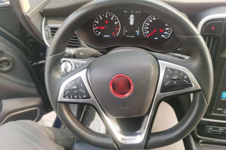 Used BYD Song MAX 2017 1.5T Automatic Smart Connect Elite 7-Seater
