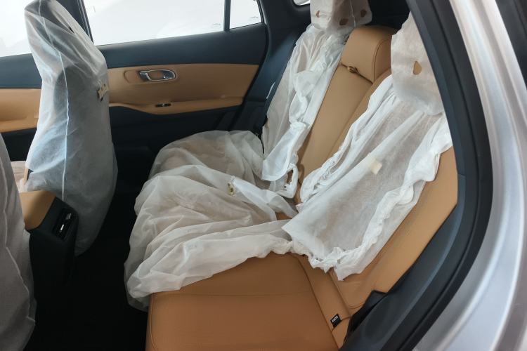 Used  Galaxy Xingjian 7 EM-i 2025 55 km Launch Edition
