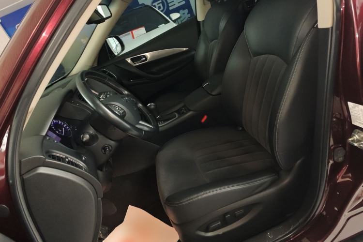 Used Infiniti QX50 2015 2.5L Comfort Edition
