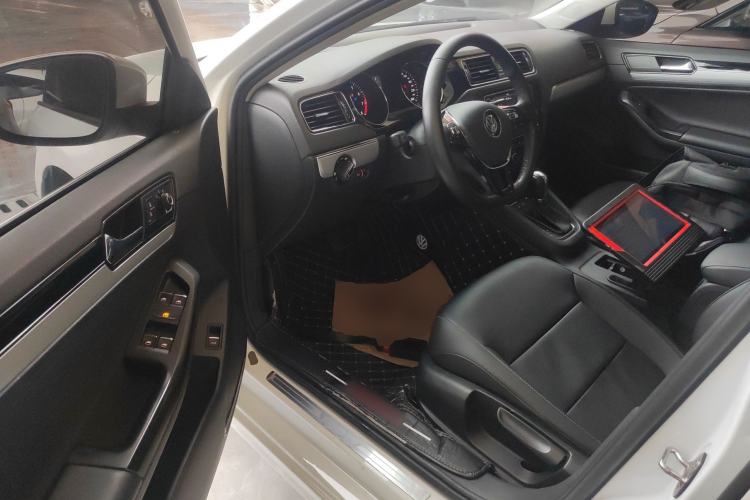 Used Volkswagen Sagitar 2018 1.6L Automatic Comfort Model
