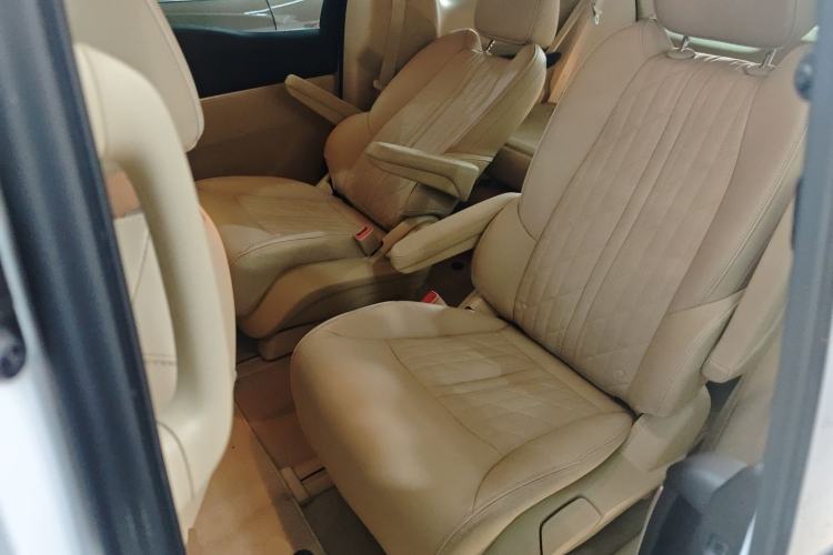 Used Buick GL8 2023 Land Executive Class 652T Luxury Model