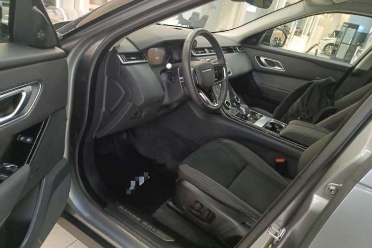 Used Land Rover Range Rover Velar 2023 250 PS
