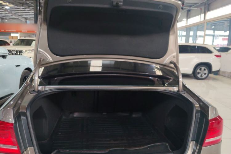 Used Volkswagen Magotan 2016 1.8TSI Smart Comfort Model
