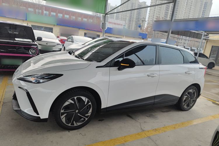 Used MG 4 EV 2022 425 km Luxury Edition