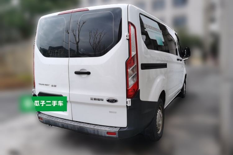 Used Ford Transit 2019 2.0T Gasoline Automatic Multi-Function Commercial Vehicle Short Wheelbase Low Roof 6-Seater China VI Standard