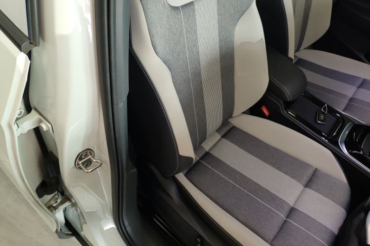 Used Volkswagen ID.4 CROZZ 2021 Standard Range PURE Two-Wheel Drive Version