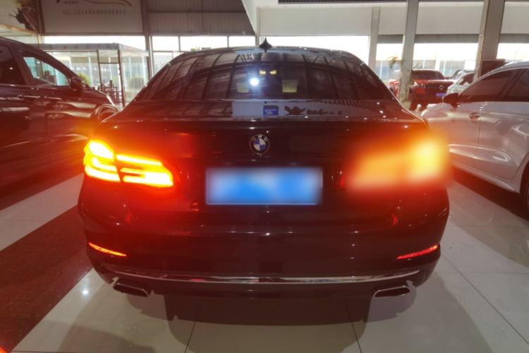 Used BMW 5 Series 2019 530Li Leading Model Luxury Package
