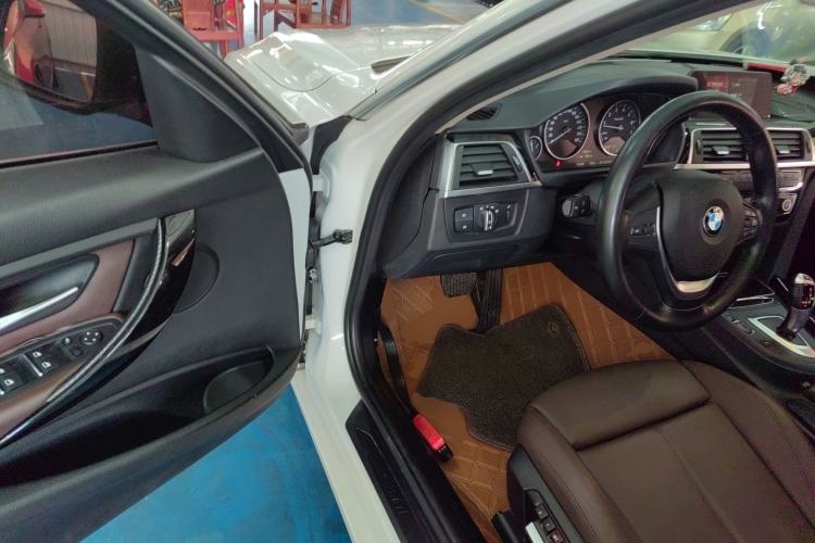 Used BMW 3 Series 2018 320Li Fashion Model
