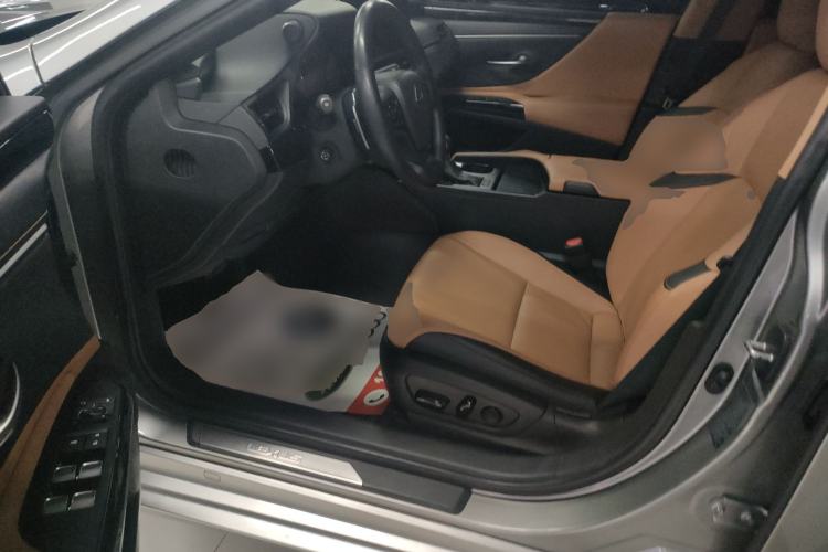 Used Lexus ES 2022 200 Excellence Edition
