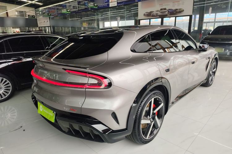 Used  YU7 2025 Ultra-Long Range High-Performance All-Wheel-Drive Max Edition
