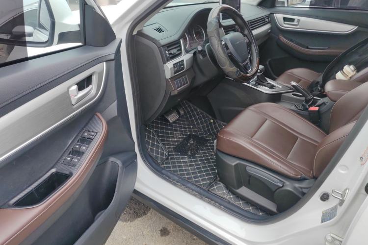 Used FORTHING T5 2022 Shengshi Edition 1.5T Automatic Dream Version Five Seats
