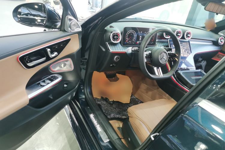 Used Mercedes-Benz C-Class 2024 Second Facelift C 260 L Sport Edition
