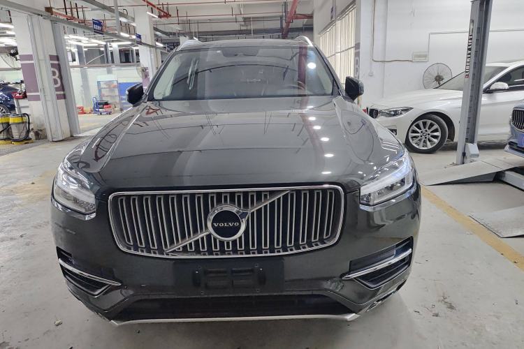 Used Volvo XC90 2019 T5 Zhiyi Edition 7-Seater China V Emission Standard
