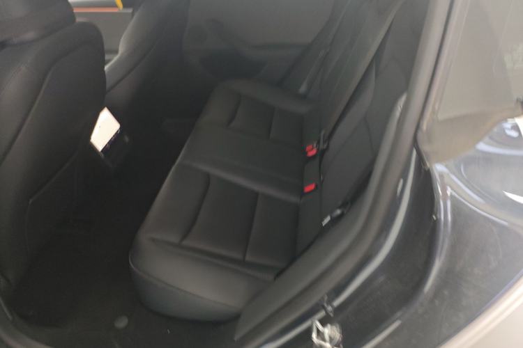 Used Tesla Model 3 2025 Rear-Wheel-Drive Version
