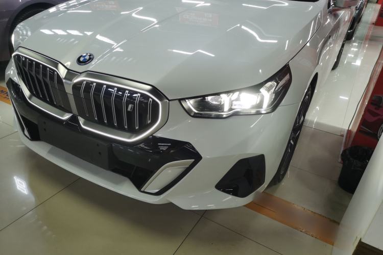 Used BMW i5 2024 eDrive 35L M Sport Package