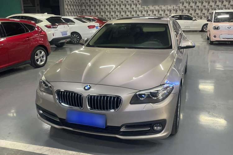 Used BMW 5 Series 2017 520Li Elegant Edition
