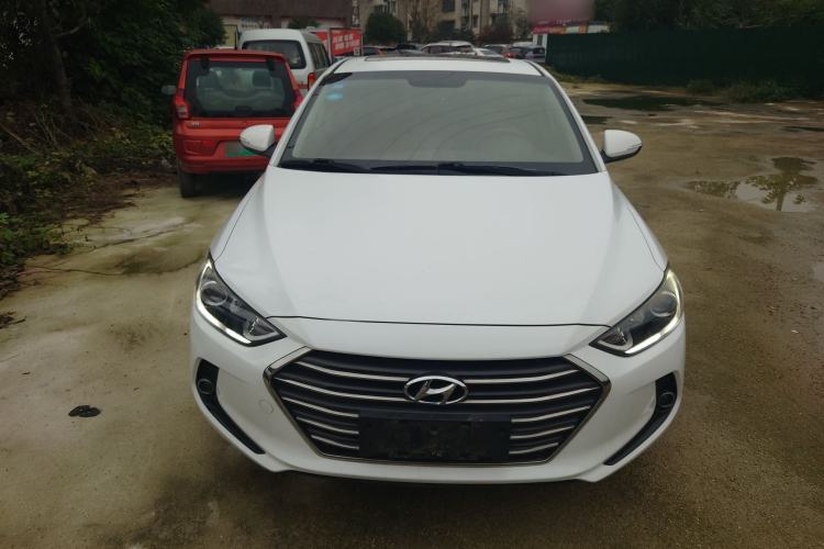Used Hyundai Elantra 2016 1.6L Automatic ZhiXuan – Elite Version

