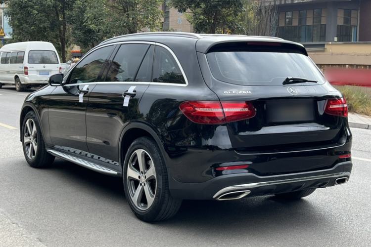Used Mercedes-Benz GLC 2016 GLC 260 4MATIC Luxury Model
