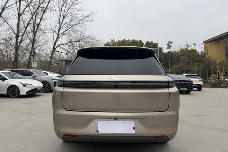 Used Li Auto L8 2023 Max model
