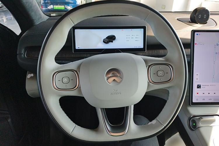 Used Nio ES6 2024 75 kWh
