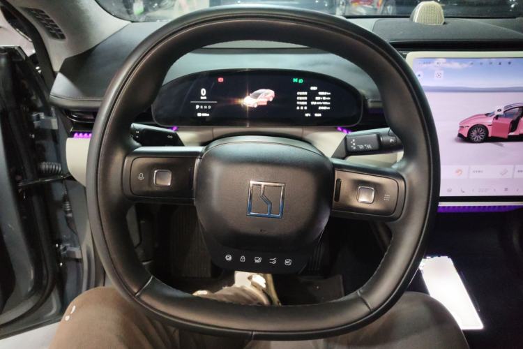 Used Zeekr 007 2024 Rear-Drive Enhanced Version 75 kWh
