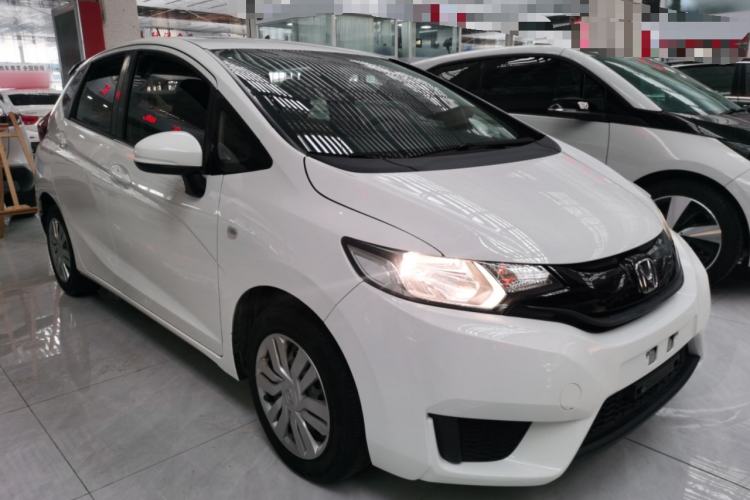 Used Honda Fit 2016 1.5L LXS CVT Comfort Sunroof Version
