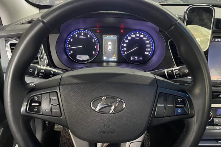 Used Hyundai Mistra 2014 1.8L Automatic Deluxe DLX Model
