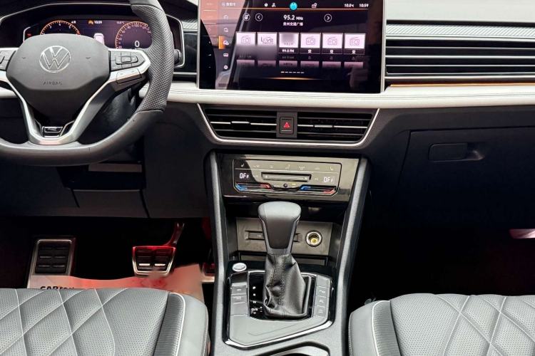 Used Volkswagen Tiguan L 2024 330TSI Automatic Two-Wheel Drive R-Line Enhanced Edition
